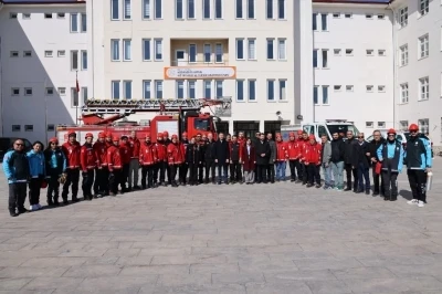 Deprem Haftası&rsquo;nda Afet Eğitimi ve Tahliye Tatbikatı yapıldı
