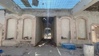 Depremde hasar gören 114 yıllık okul restorasyonla yeniden eğitime hazırlanıyor
