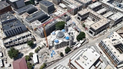 Depremde yıkılan Malatya&rsquo;nın simgesi Yeni Cami&rsquo;de restorasyonda sona yaklaşıldı
