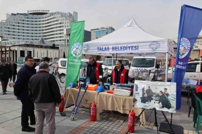 Depreme karşı bilin&ccedil; Talas&rsquo;tan meydana taşındı
