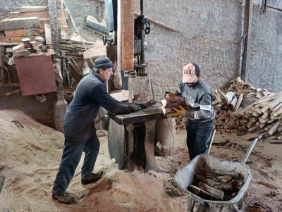 Depremle yenilenen konutlar doğal gazlı olunca mahrukat&ccedil;ılarda durgunluk yaşanmaya başladı
