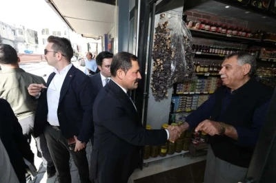 Depremzede esnaftan iş yerini üçüncü kez ziyaret eden valiye davet
