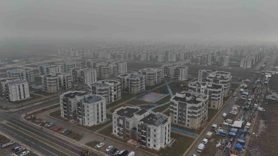 Depremzedenin evine misafir olan vatandaş: "Yurt dışında bu kadar konutun bu kadar kısa s&uuml;rede yapılmasına inanılmıyor&rsquo;&rsquo;
