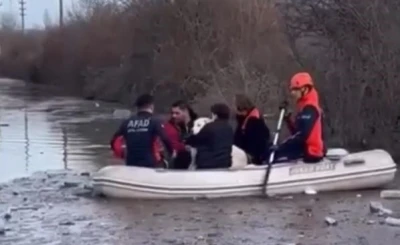 Dere yatağında mahsur kalan 5 kişi kurtarıldı
