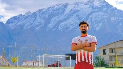 Derecik’ten İstanbul’a bir transfer: Serkan Arslan Kağıthane Spor’da
