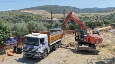 Derek&ouml;y&rsquo;de yol yenileme &ccedil;alışmaları başladı

