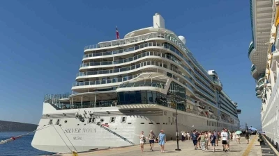 Dev kruvaziyerler Bodrum&rsquo;a demir attı: 3 bin 319 turist geldi
