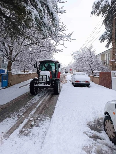 Develi&rsquo;de kar kalınlığı 10 santime ulaştı
