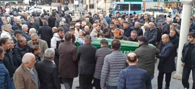 Devrek&rsquo;in ilk kadın baston ustası dualarla son yolculuğuna uğurlandı
