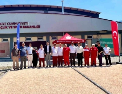 Devrek&rsquo;te Bocce turnuvası d&uuml;zenlendi
