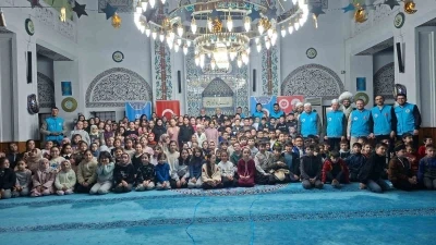 Devrek&rsquo;te &ccedil;ocuklar i&ccedil;in iftar programı d&uuml;zenlendi
