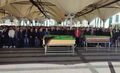 Devrilen konteynerin altında kalarak hayatını kaybeden adam son yolculuğuna uğurlandı
