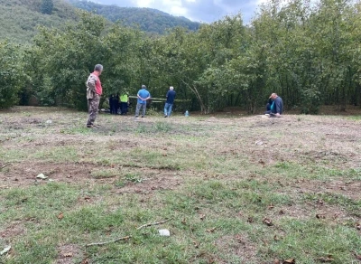 Devrilen traktörün altında kalan yaşlı adam hayatını kaybetti
