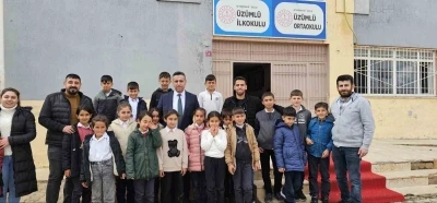 Dicle İl&ccedil;e Milli Eğitim M&uuml;d&uuml;r&uuml; Sel&ccedil;uk, &ouml;ğrenci ve &ouml;ğretmenlerle buluştu
