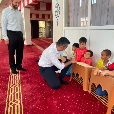 Dicle Kaymakamı Atış, Kur&rsquo;an kursu &ouml;ğrencileriyle bir araya geldi
