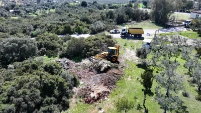 Didim Belediyesi ekiplerinden temizlik &ccedil;alışması
