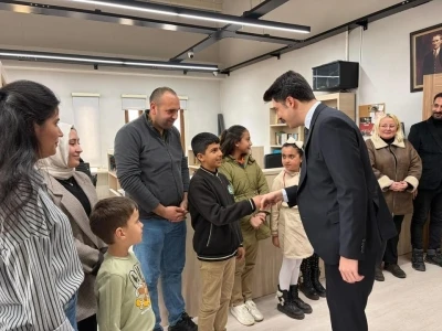 Digor&rsquo;da K&uuml;t&uuml;phane Haftası coşkusu: En &ccedil;ok okuyan &ouml;ğrenciler &ouml;d&uuml;llendirildi

