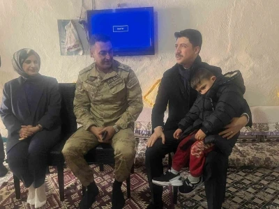 Digor Kaymakamı Kahraman, k&ouml;ylerde vatandaşlarla buluşuyor
