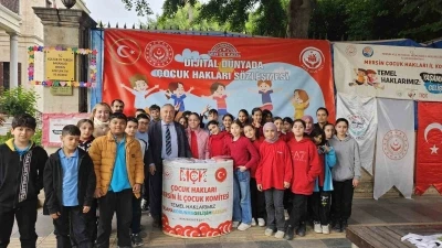 &lsquo;Dijital D&uuml;nyada &Ccedil;ocuk Hakları S&ouml;zleşmesi&rsquo;ne y&ouml;nelik 81 ilde farkındalık &ccedil;alışmaları y&uuml;r&uuml;t&uuml;l&uuml;yor
