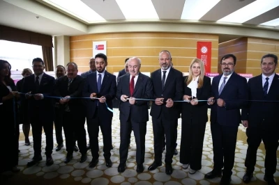 Dijital D&uuml;nyada G&uuml;venli Kalmak - Adana Zirvesi&rsquo;nin a&ccedil;ılışı ger&ccedil;ekleştirildi
