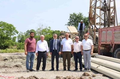 Dikmeli K&ouml;y&uuml;&rsquo;nde i&ccedil;me suyu i&ccedil;in sondaj &ccedil;alışmaları s&uuml;r&uuml;yor
