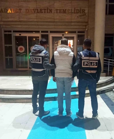 Dini değerleri hedef alan şahıs tutuklandı
