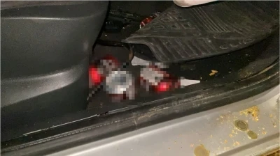 Direğe &ccedil;arpan otomobildeki 4 kişi yaralandı: Ara&ccedil;tan alkol kutuları &ccedil;ıktı
