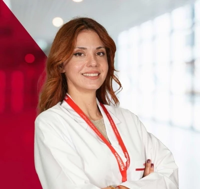 Diş Hekimi Özbek: &quot;Ağız kokusu sosyal ilişkileri derinden sarsabiliyor&quot;
