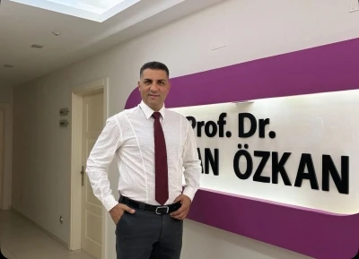 Diş Hekimi Prof. Dr. Özkan: &quot;GLP-1 türevli obezite ilaçları ağız kuruluğu ve diş kaybını artırıyor&quot;
