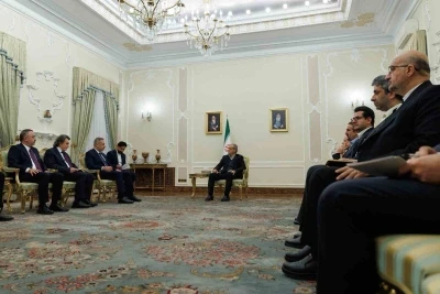 Dışişleri Bakanı Fidan, İran Cumhurbaşkanı Pezeşkiyan ile görüştü
