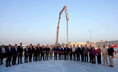 Dışişleri Bakanı Fidan, Katar T&uuml;rk Okulu&rsquo;nun inşaatını ziyaret etti
