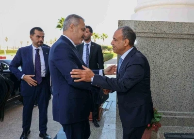 Dışişleri Bakanı Fidan, Mısırlı mevkidaşı  Abdellaty ile görüştü
