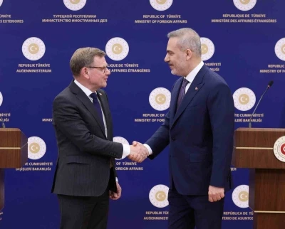 Dışişleri Bakanı Fidan: "İran&rsquo;da i&ccedil; savaş planlarına sonuna kadar karşıyız"

