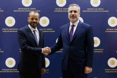 Dışişleri Bakanı Fidan, Umman Sultanlığı Dışişleri Bakanı Al Busaidi ile araya geldi

