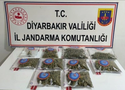 Diyarbakır’da 25 kilo esrar ele geçirildi