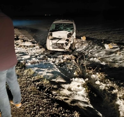 Diyarbakır&rsquo;da 3 ara&ccedil;lı zincirleme kaza: 2 yaralı
