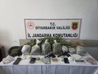 Diyarbakır’da 45 kilo esrar ele geçirildi
