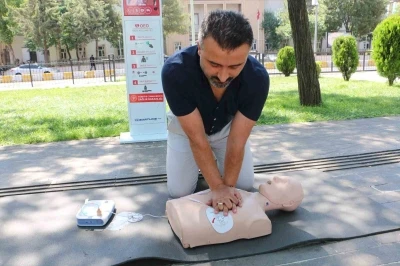 Diyarbakır&rsquo;da ani kalp durmalarına karşı hayat kurtaran uygulama
