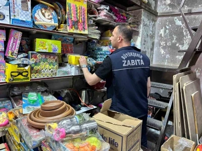 Diyarbakır&rsquo;da bayram &ouml;ncesi tatlı, şekerleme ve marketlere gıda denetimi
