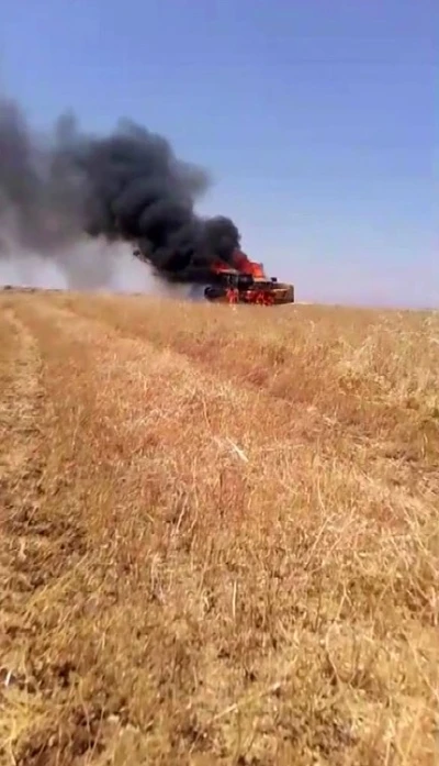 Diyarbakır&rsquo;da bi&ccedil;erd&ouml;veri yanan Yozgatlı vatandaşa k&ouml;yl&uuml;lerden destek: Bi&ccedil;erd&ouml;verin borcu i&ccedil;in 800 bin lira topladılar
