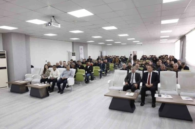 Diyarbakır&rsquo;da bitki koruma &uuml;r&uuml;nleri hakkında bilgilendirme toplantısı d&uuml;zenlendi
