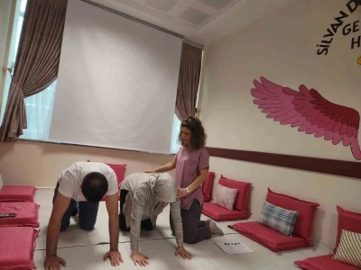 Diyarbakır&rsquo;da Gebe Okulları ile sağlıklı nesillere g&uuml;&ccedil;l&uuml; adım

