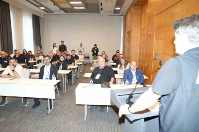 Diyarbakır’da gençler afet yönetimi için bir araya geldi
