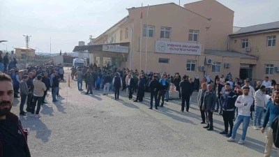 Diyarbakır’da inşaatı devam eden köprü çöktü: 3 ölü, 2 yaralı
