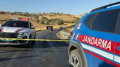 Diyarbakır’da kadınları taşıyan minibüs devrildi: 1 ölü, 15 yaralı
