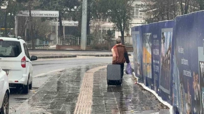 Diyarbakır&rsquo;da kar yağışı yeniden başladı
