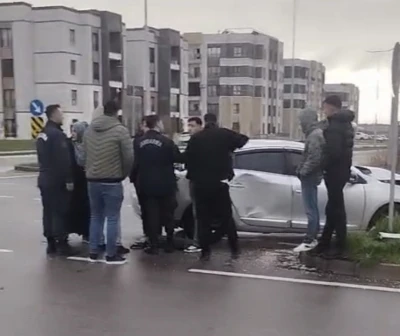 Diyarbakır&rsquo;da kaza sonrası gerginlik
