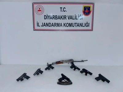 Diyarbakır’da ruhsatsız silah operasyonu
