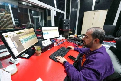Diyarbakır&rsquo;da Sesli K&uuml;t&uuml;phane b&uuml;y&uuml;yor

