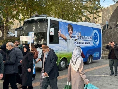 Diyarbakır’da sigarayla mücadele sokağa taşındı
